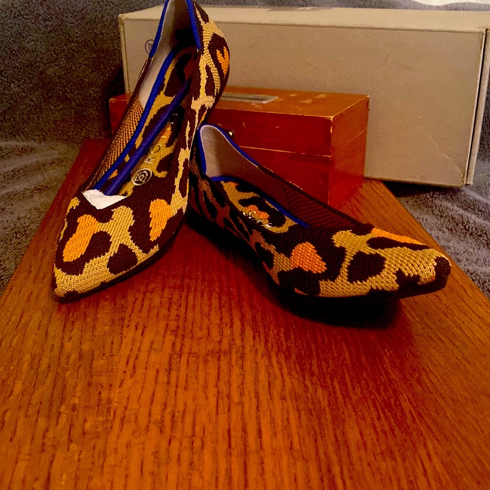 Rothy’s in box. Not worn. Size 6